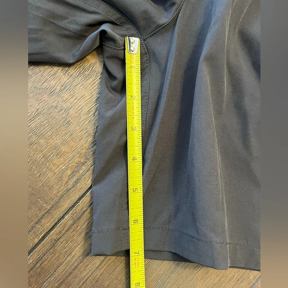 NWT Calvin Klein Swimwear Grey Shorts Men’s Medium Trunks